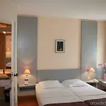 Ibis Brussels East 3*