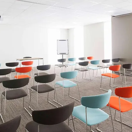 Ibis Brussels East فندق 3*
