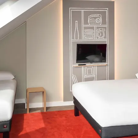 호텔 Ibis Brussels East