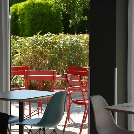 호텔 Ibis Brussels East