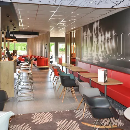 Ibis Brussels East 3*