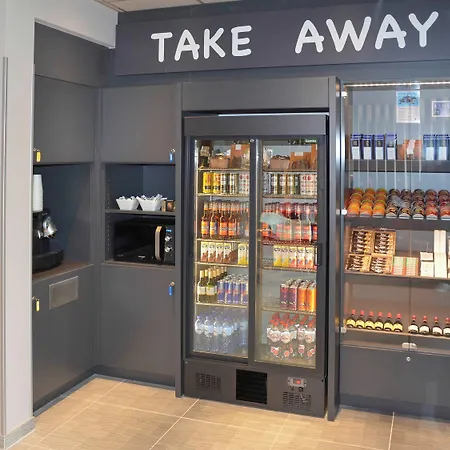 Ibis Brussels East 3*