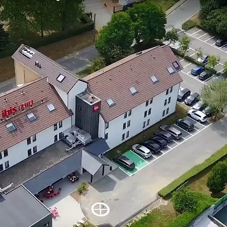 Ibis Brussels East 3*