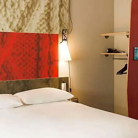 Ibis Brussels East Hotell