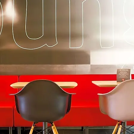 Ibis Brussels East Hotell Wavre