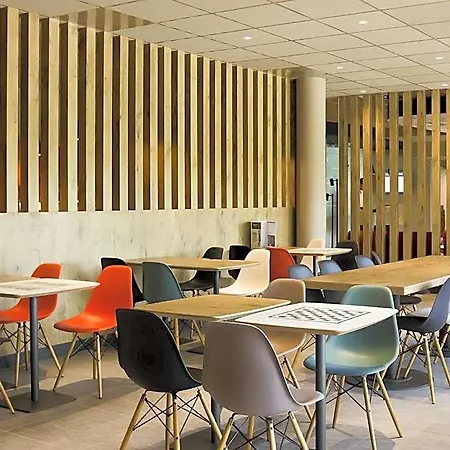 Ibis Brussels East Hotell 3*