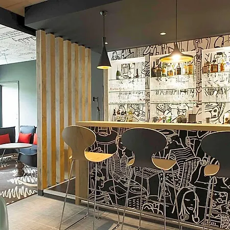Ibis Brussels East 3*