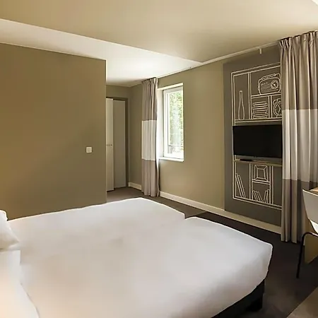 Hotell Ibis Brussels East 3*