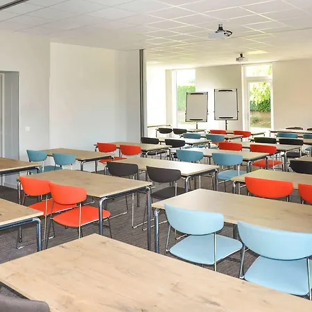 Ibis Brussels East فافري