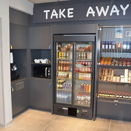 Ibis Brussels East 호텔