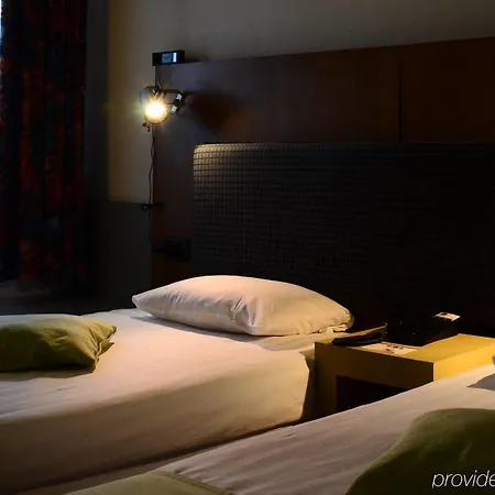 Ibis Brussels East فندق فافري