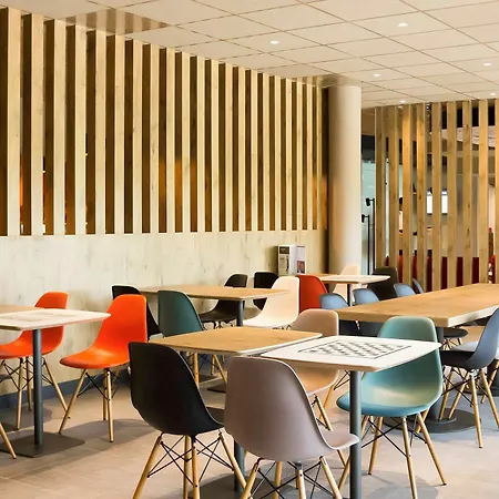 Ibis Brussels East فندق