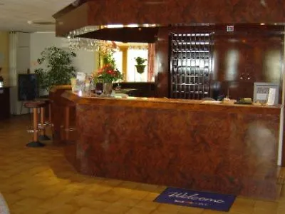 Ibis Brussels East 3*