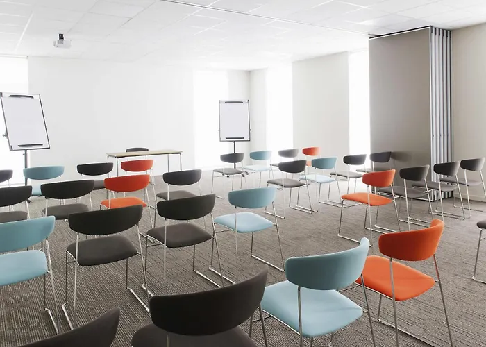 Ibis Brussels East 3*