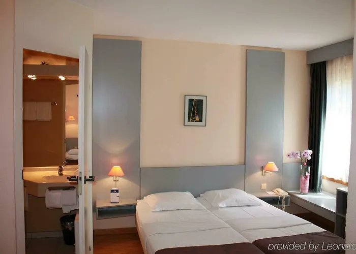 Ibis Brussels East 3*